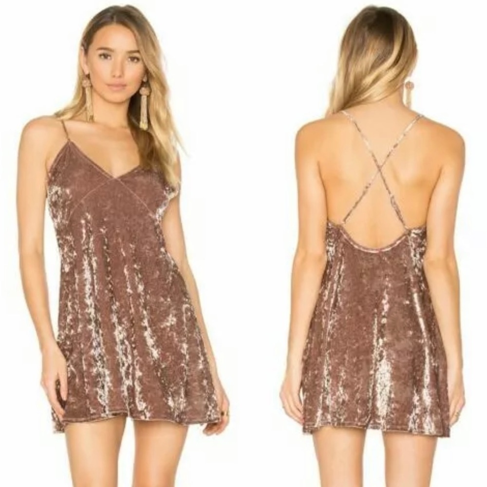 NWT Privacy Please • Raymore Crushed Velvet Open Back Mini Dress, Dusty Rose, S‎